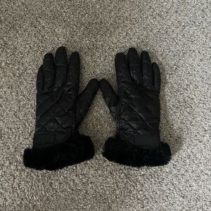 UGG gloves